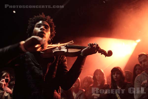 MARQUES TOLIVER - 2012-02-01 - PARIS - La Fleche d'Or - 